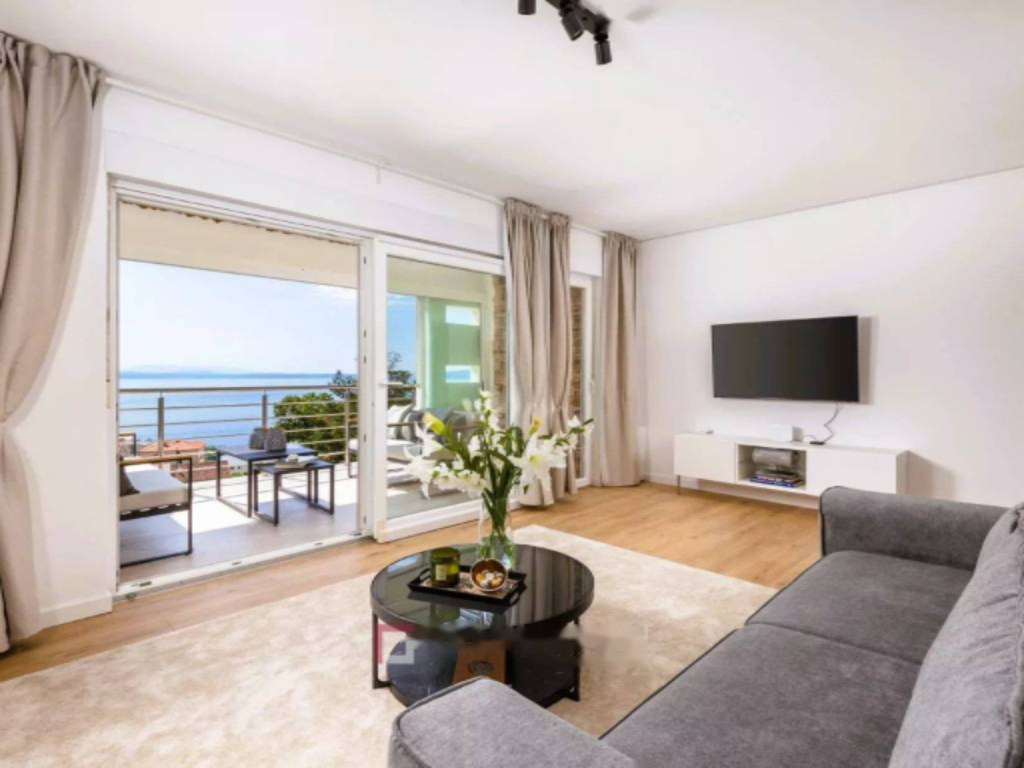 Квартира в Опатии, Хорватия, 93 м² - фото 1