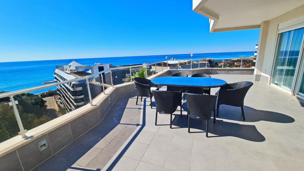 Апартаменты в Алании, Турция, 170 м² - фото 1