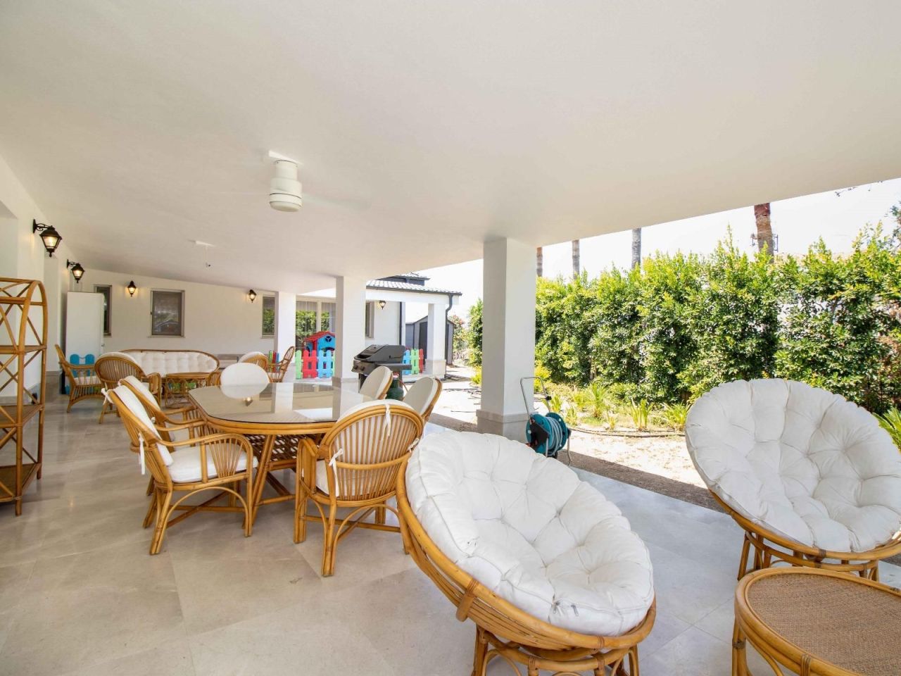 Дом в Кирении, Кипр, 745 м² - фото 7