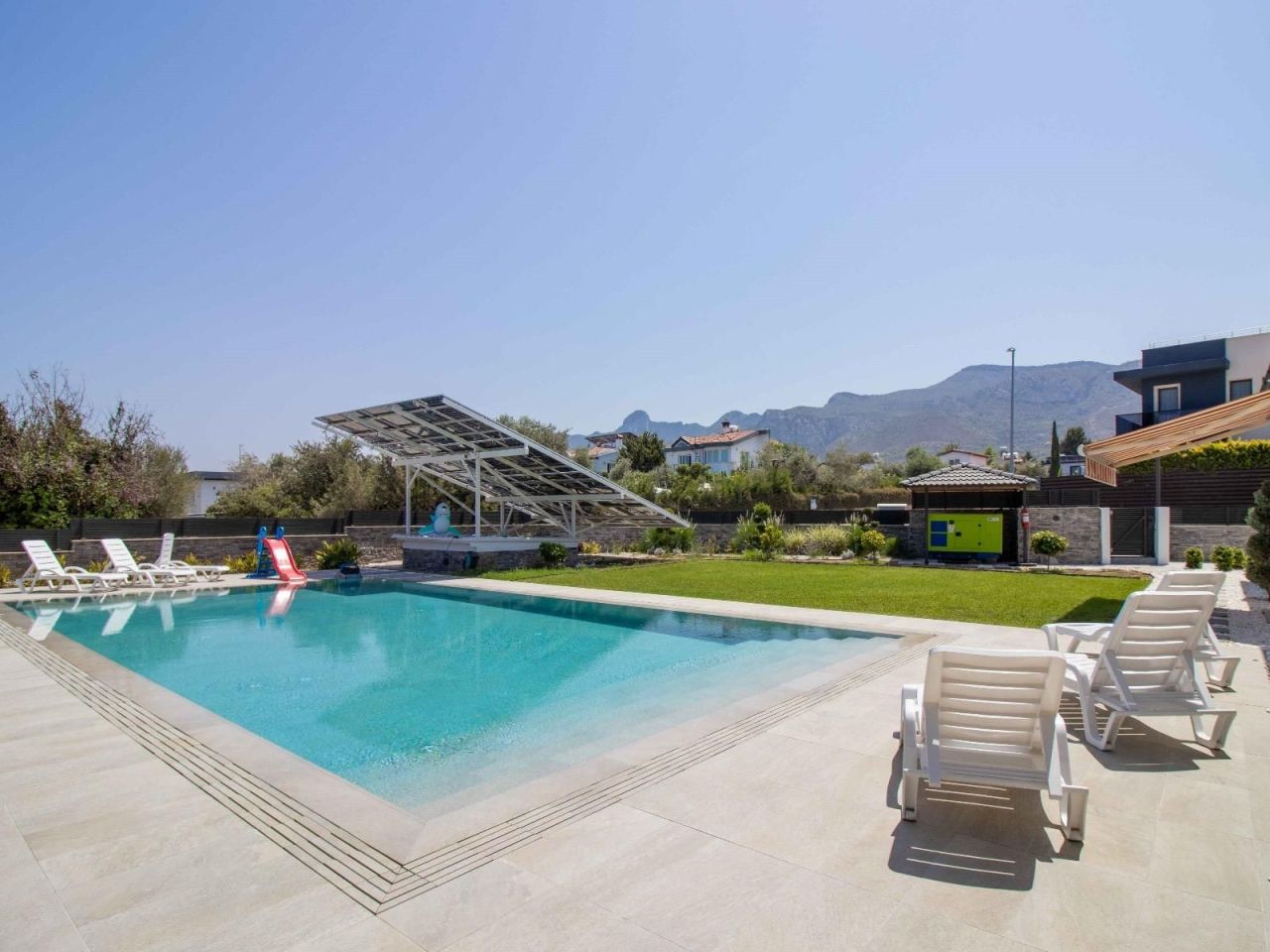 Дом в Кирении, Кипр, 745 м² - фото 2