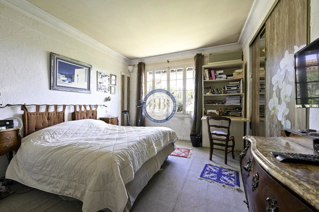 Квартира в Антибе, Франция, 120 м² - фото 8