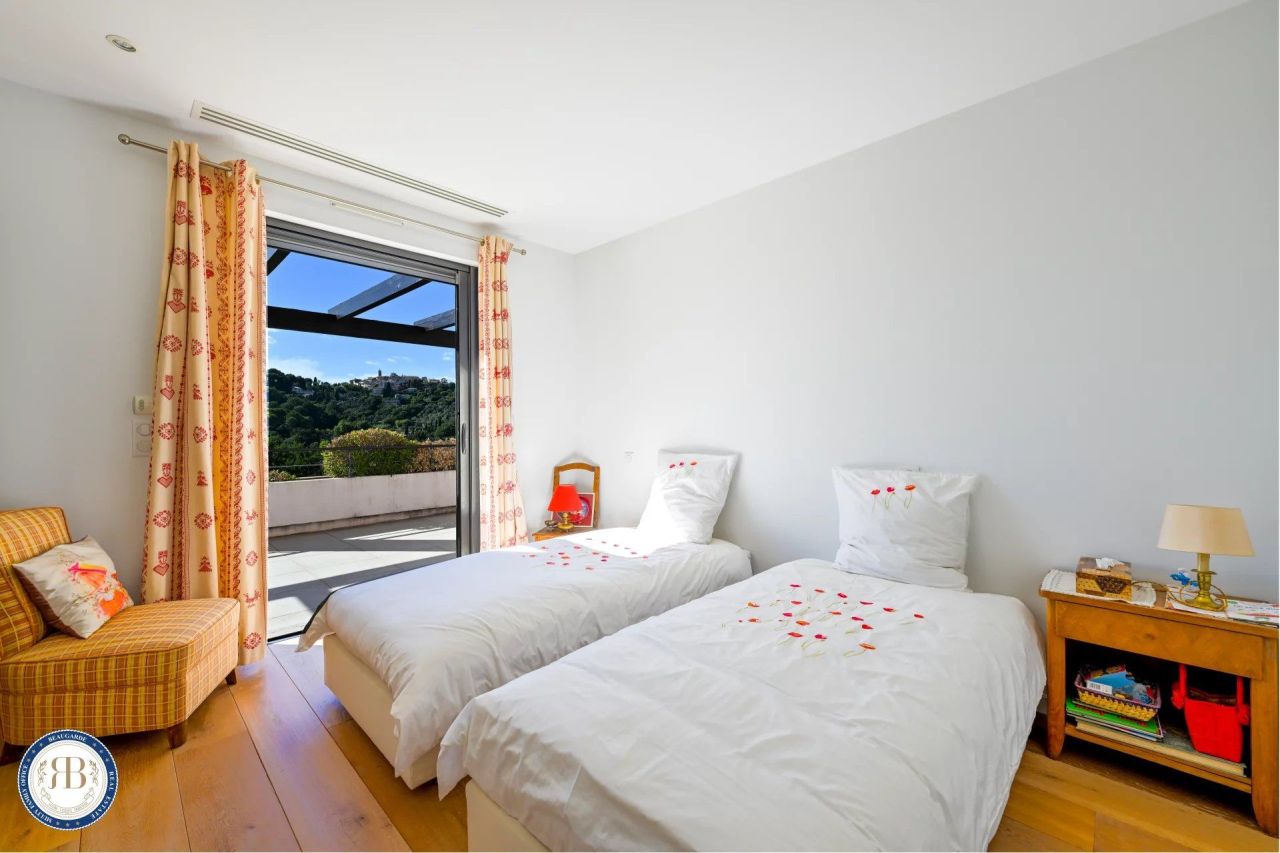 Дом в Мужене, Франция, 307 м² - фото 12