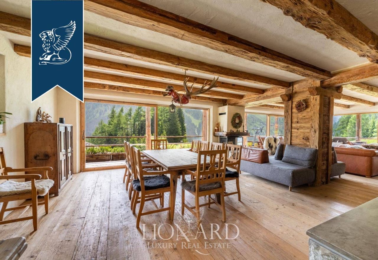 Вилла в Беллуно, Италия, 900 м² - фото 12