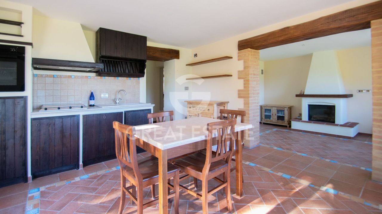 Дом Castiglione d'Orcia, Италия, 180.25 м² - фото 9