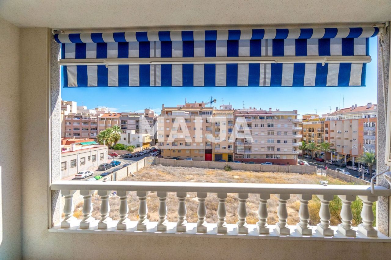 Апартаменты в Торревьехе, Испания, 60 м² - фото 11