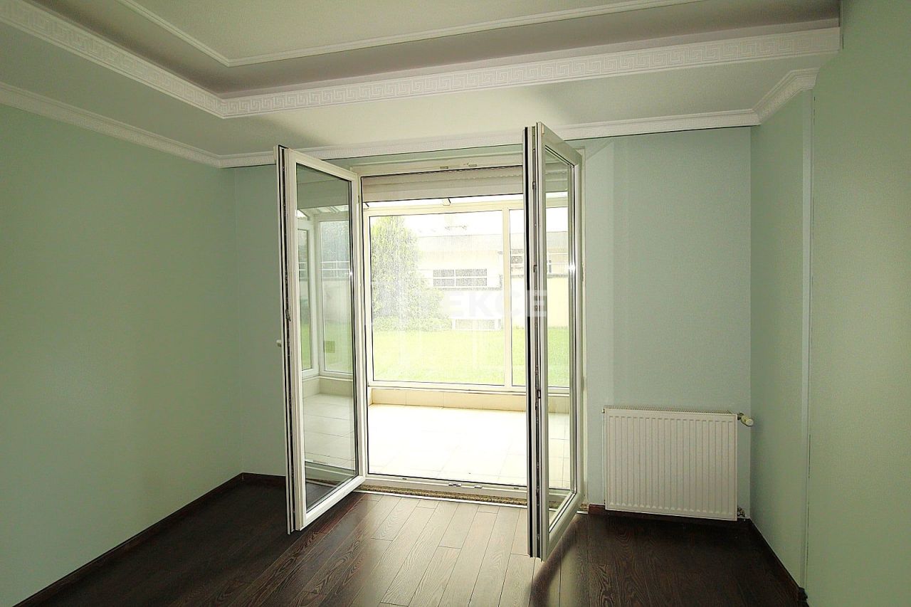 Апартаменты в Стамбуле, Турция, 160 м² - фото 12