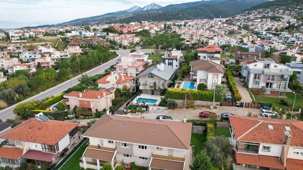 Вилла Гюзельбахче, Турция, 630 м² - фото 14