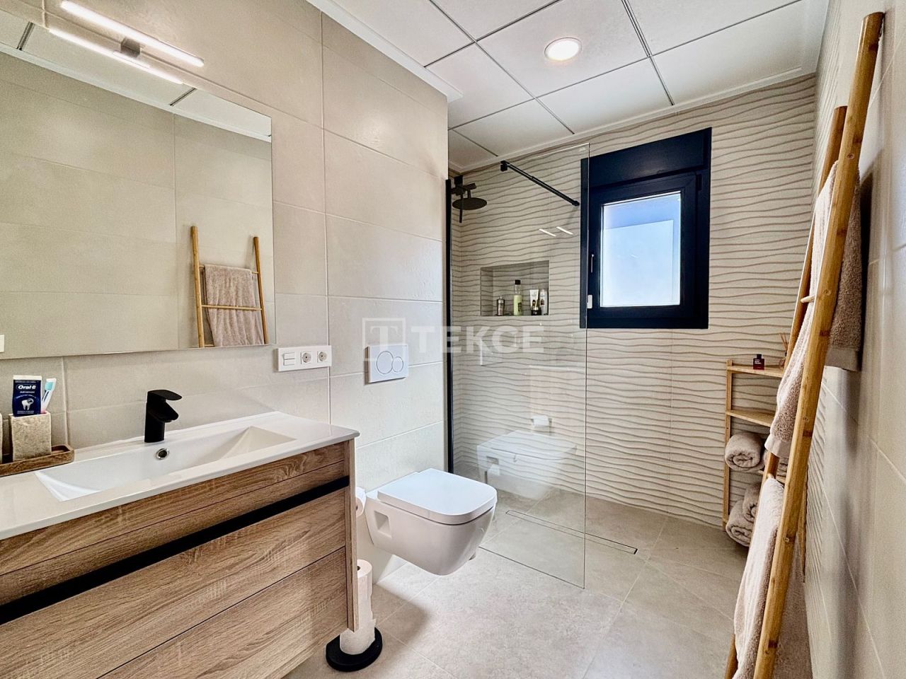 Вилла в Рохалесе, Испания, 120 м² - фото 18