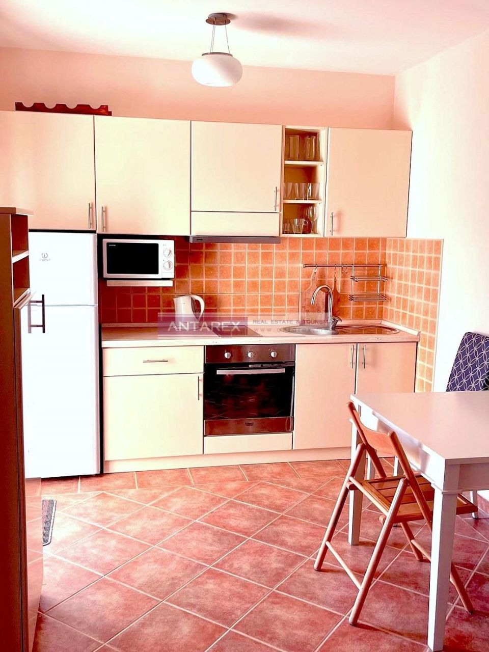 Апартаменты в Херцег-Нови, Черногория, 56 м² - фото 2