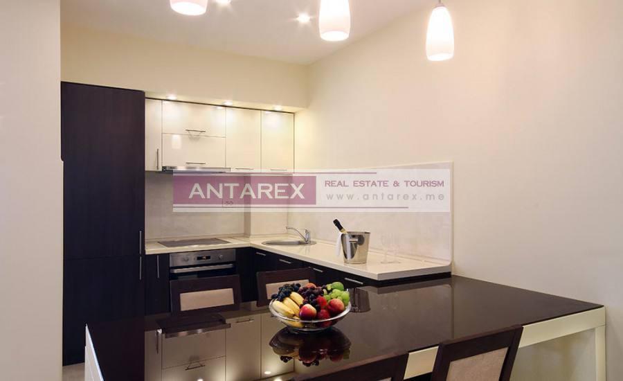 Апартаменты в Бечичи, Черногория, 83 м² - фото 2