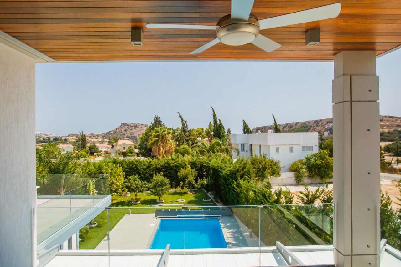 Вилла в Лимасоле, Кипр, 350 м² - фото 3