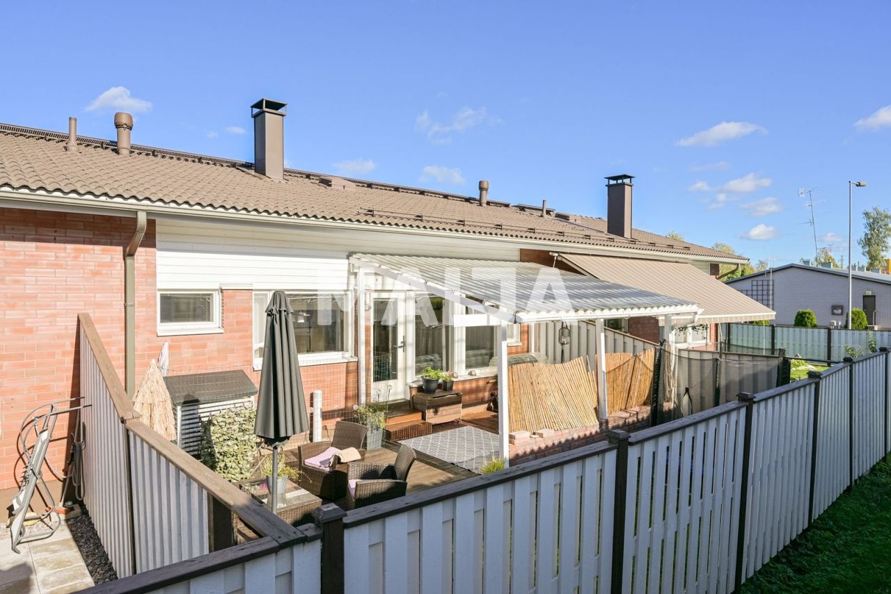 Квартира в Вантаа, Финляндия, 77 м² - фото 14