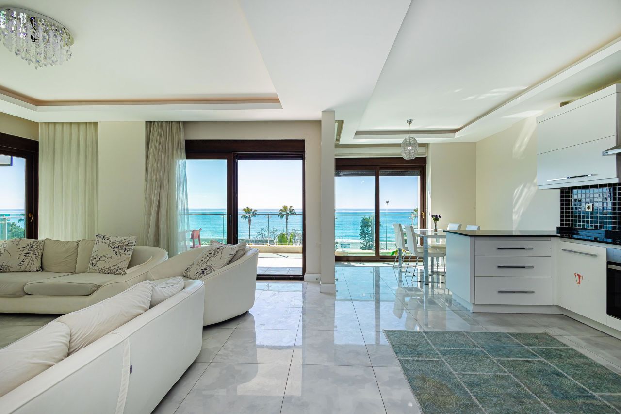 Апартаменты в Алании, Турция, 160 м² - фото 1