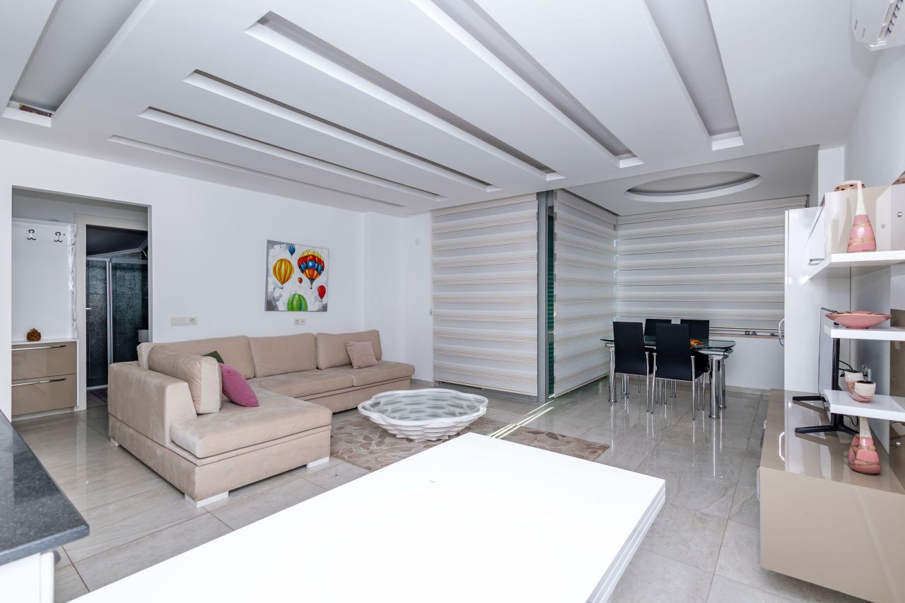 Апартаменты в Алании, Турция, 130 м² - фото 1