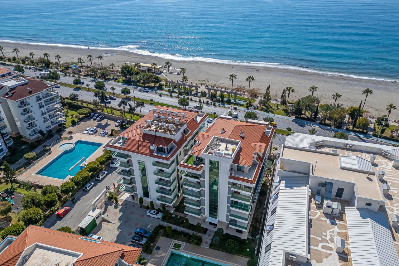 Апартаменты в Алании, Турция, 160 м² - фото 17