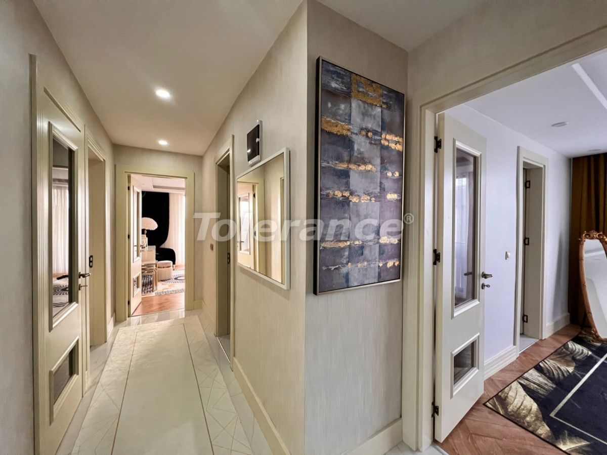 Вилла в Силиври, Турция, 252 м² - фото 14