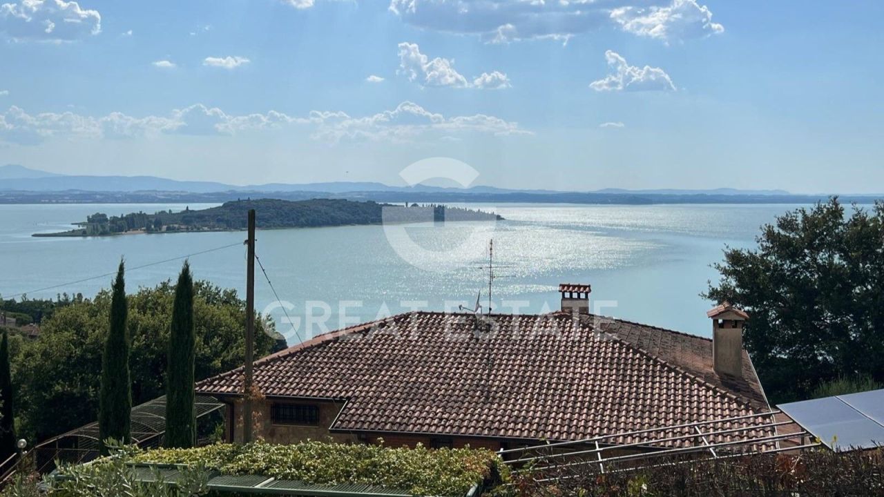 Вилла в Маджоне, Италия, 266.2 м² - фото 4