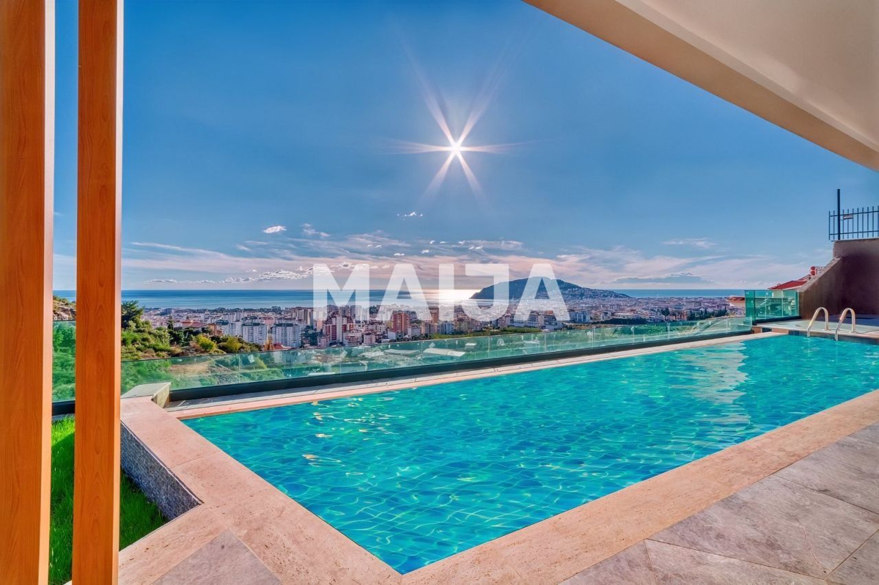 Вилла в Алании, Турция, 270 м² - фото 1