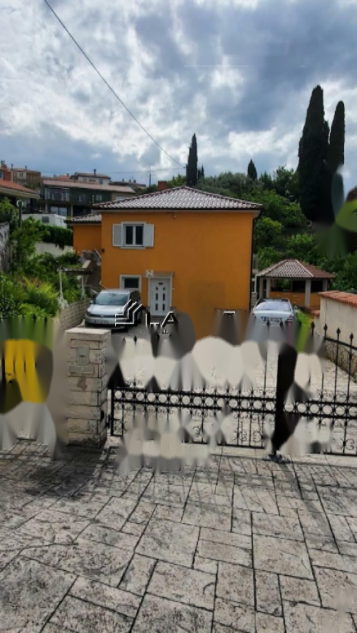 Дом в Копере, Словения, 380 м² - фото 1