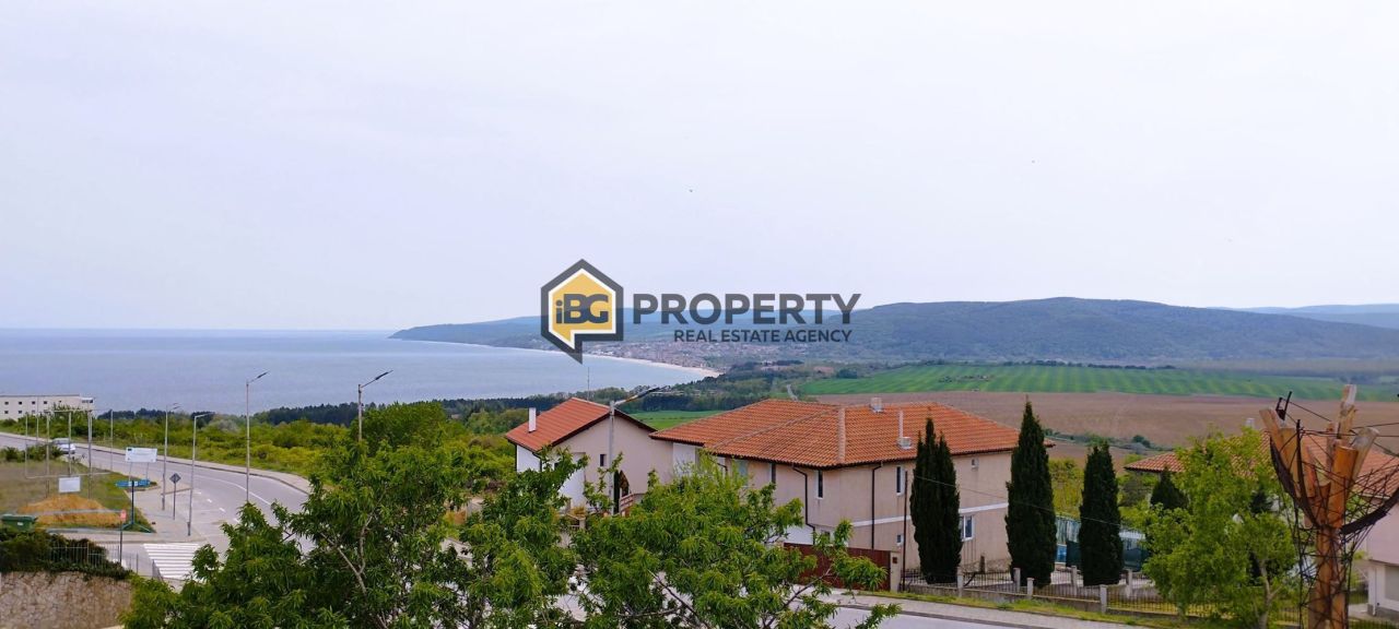 Квартира в Бяле, Болгария, 88 м² - фото 1