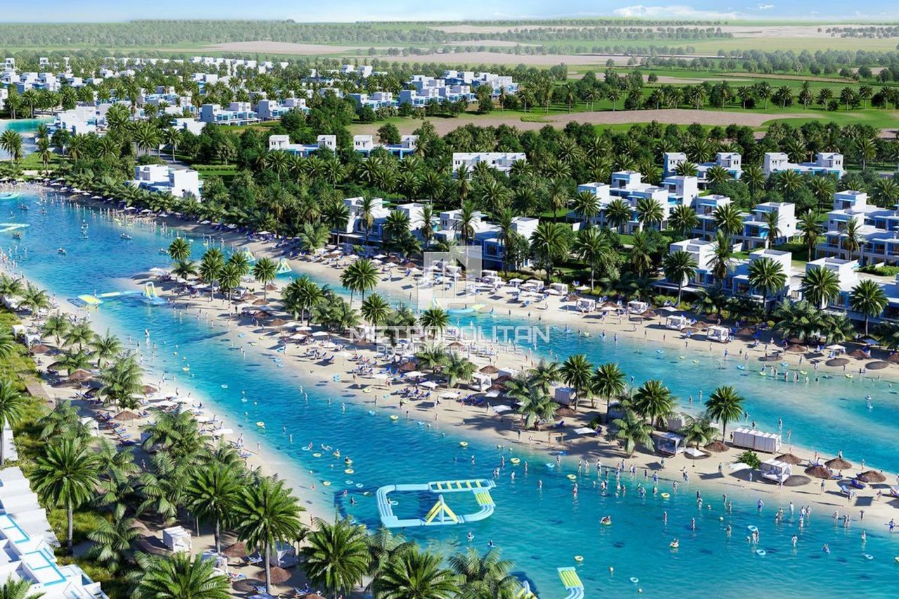 Таунхаус в Дубае, ОАЭ, 212 м² - фото 1