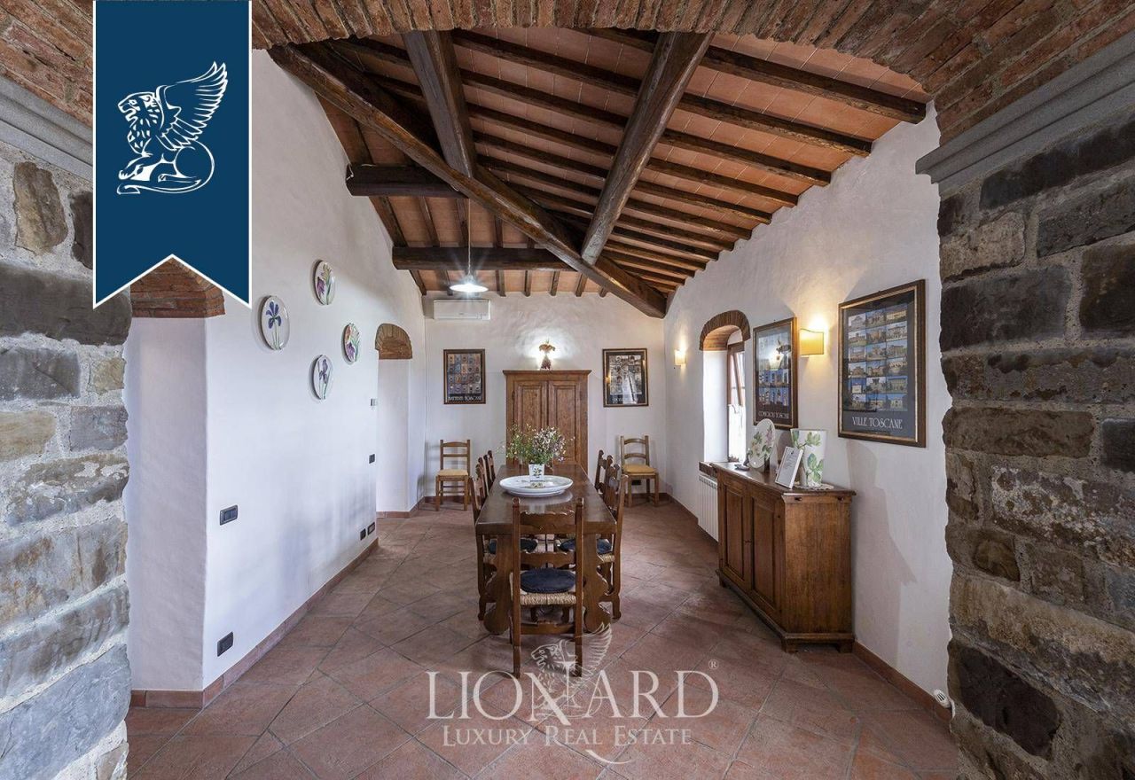 Ферма в Ареццо, Италия, 650 м² - фото 14