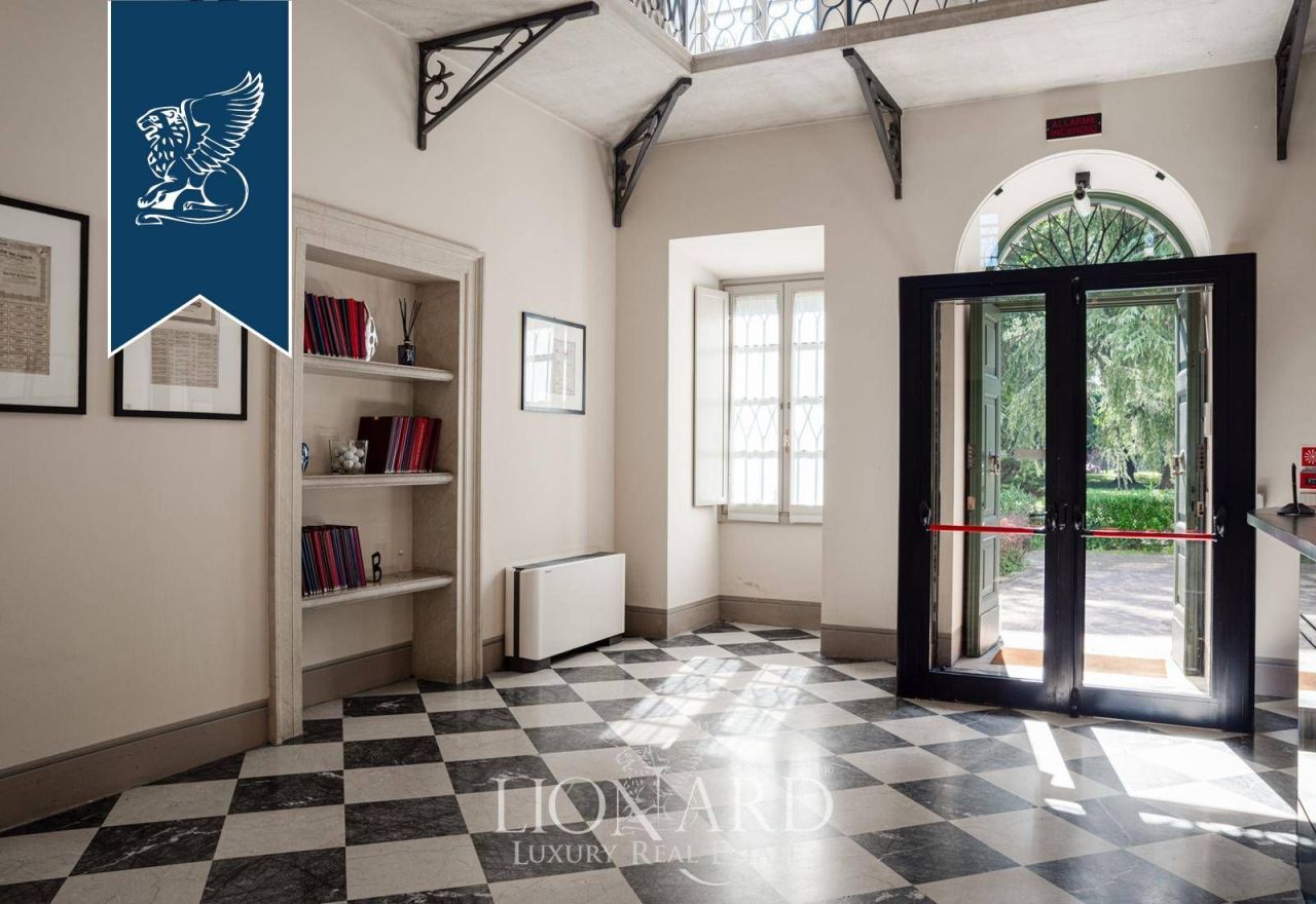 Дом в Брешии, Италия, 1 400 м² - фото 14