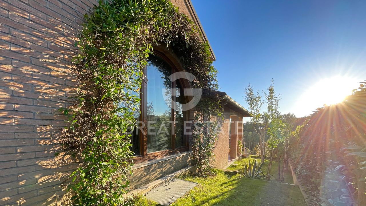 Вилла в Монтепульчано, Италия, 185.6 м² - фото 2