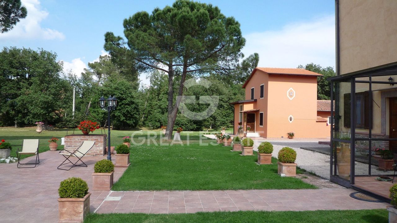 Дом в Кортоне, Италия, 830 м² - фото 5