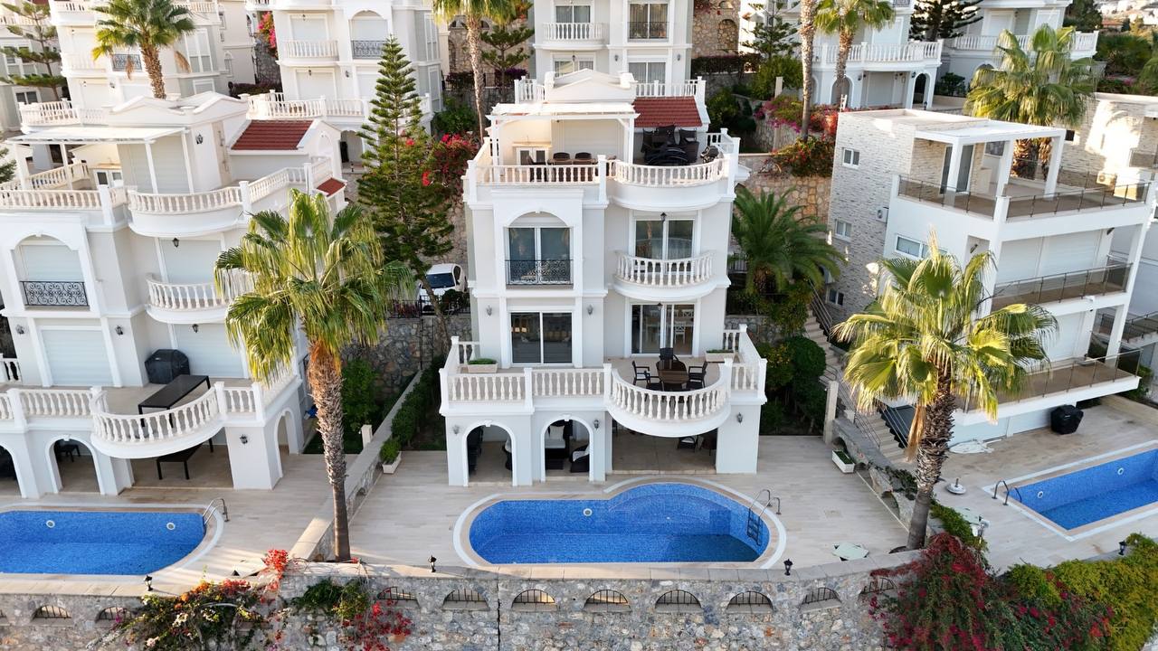 Вилла в Алании, Турция, 305 м² - фото 2