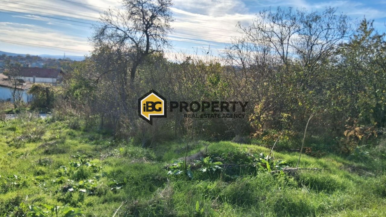 Земля в Бяле, Болгария, 667 м² - фото 1