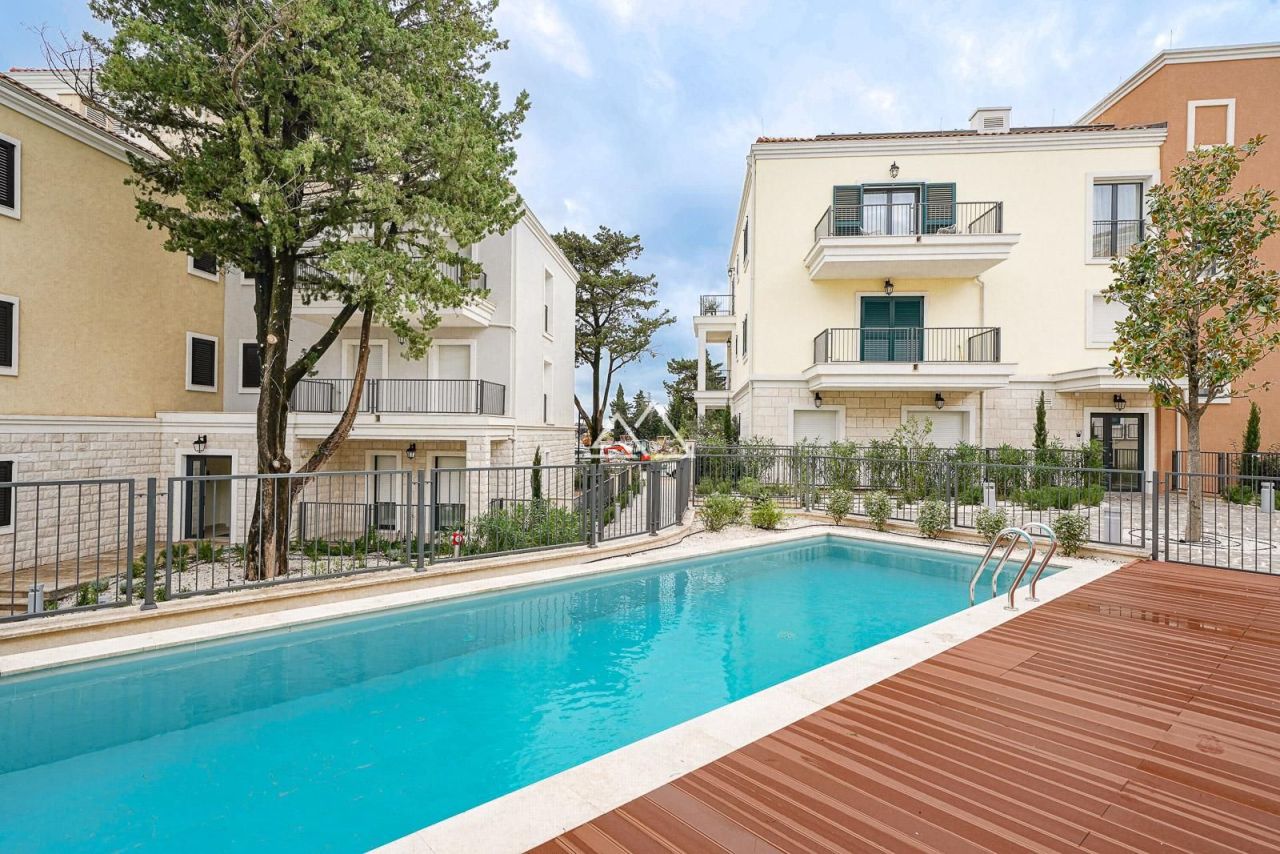 Апартаменты на полуострове Луштица, Черногория, 69 м² - фото 3