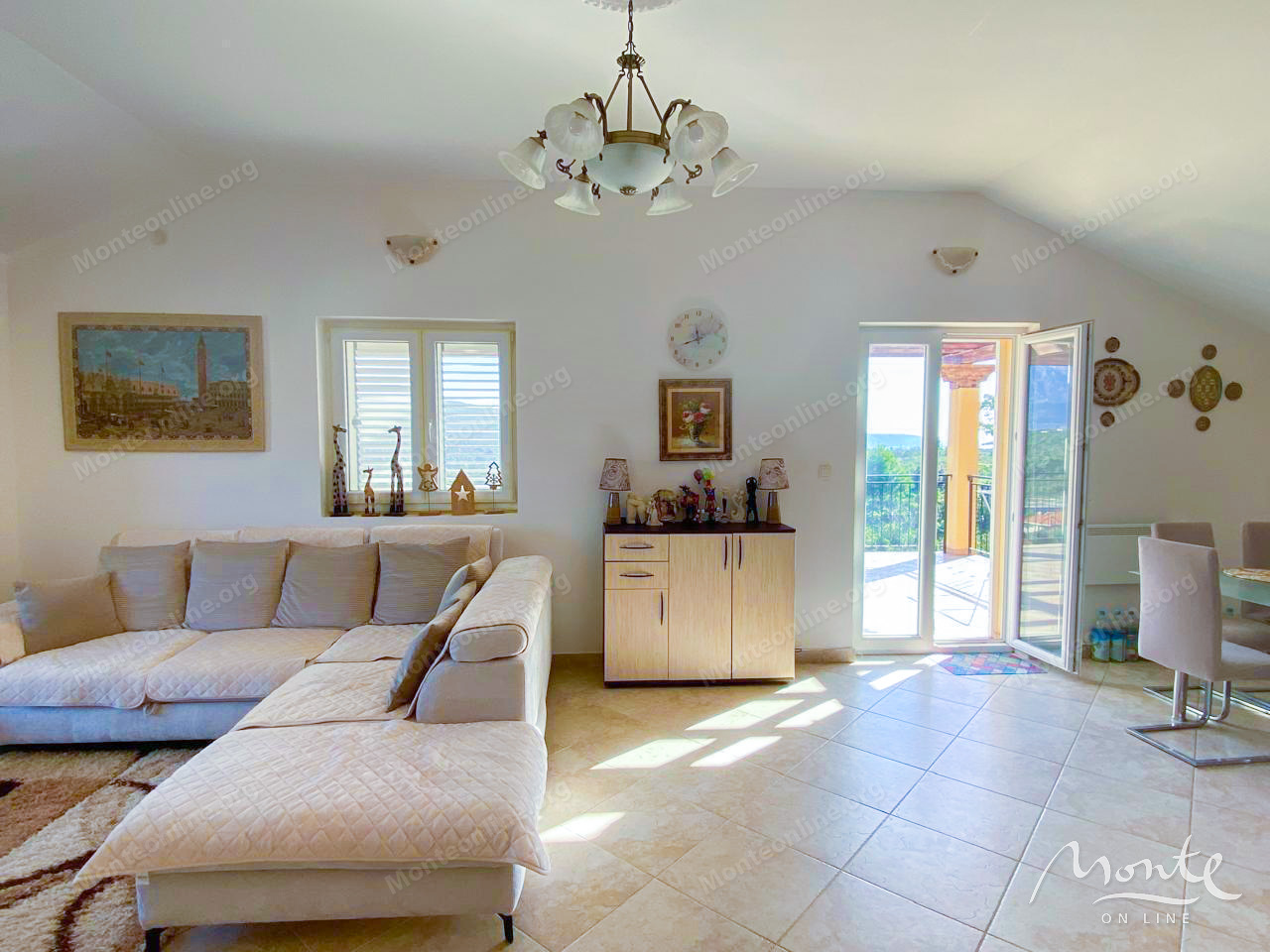 Отель, гостиница в Радовичах, Черногория, 388 м² - фото 8