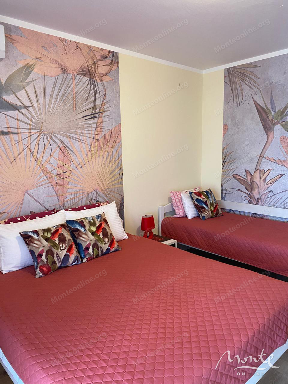 Отель, гостиница в Радовичах, Черногория, 388 м² - фото 14