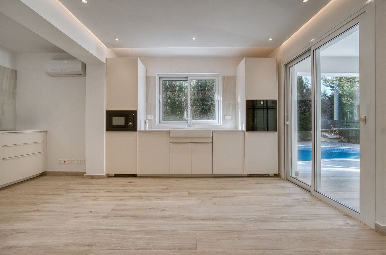 Вилла в Пафосе, Кипр, 233 м² - фото 12