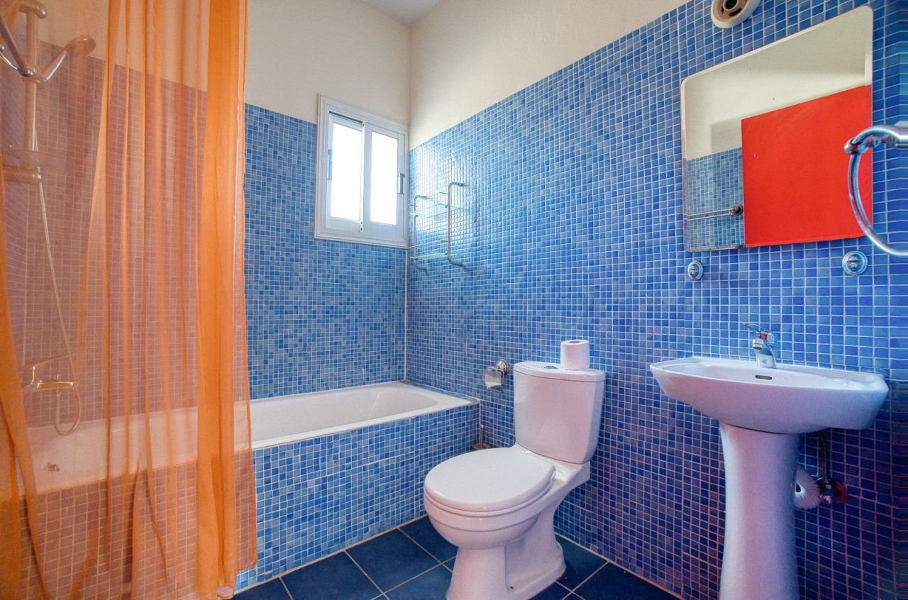 Апартаменты в Пафосе, Кипр, 93 м² - фото 16