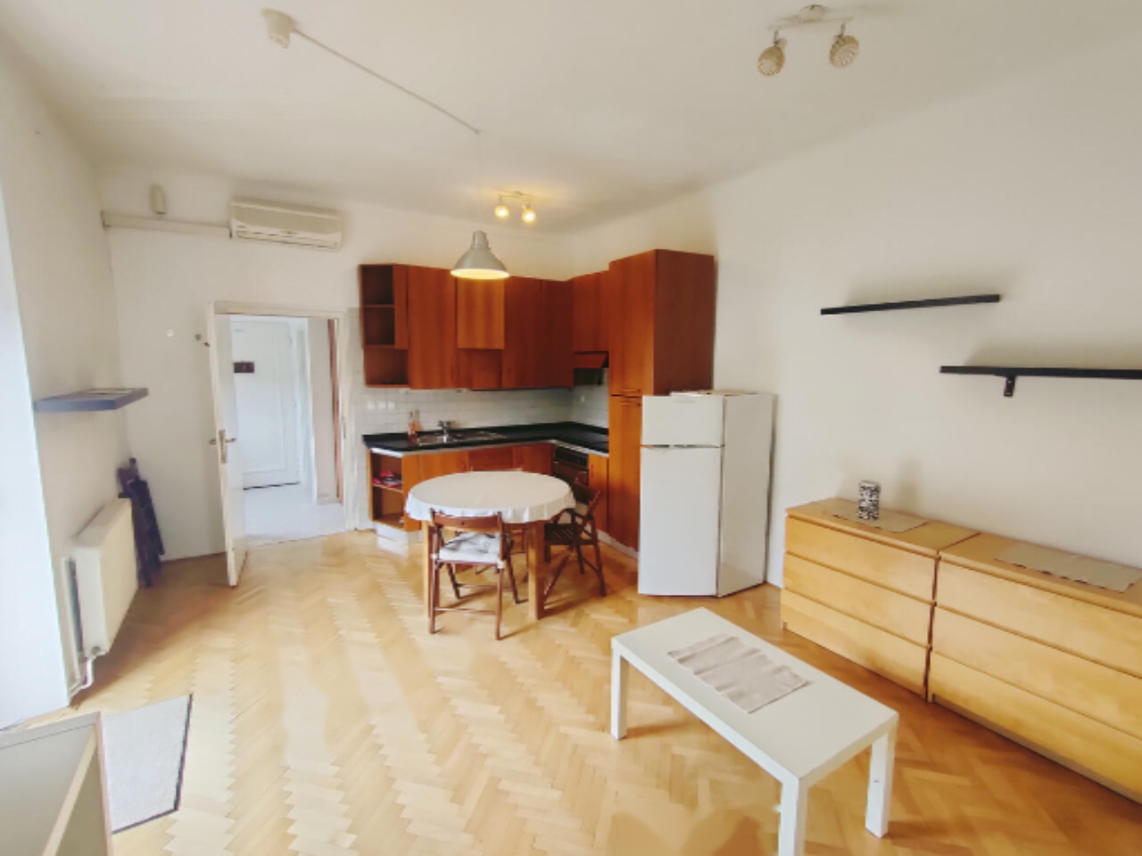 Квартира в Любляне, Словения, 44 м² - фото 1