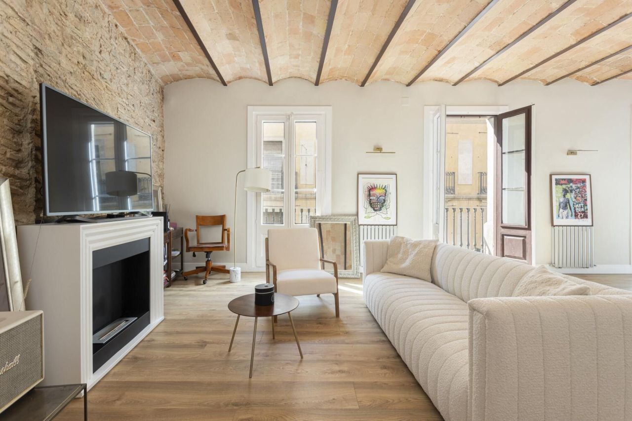 Квартира в Барселоне, Испания, 68 м² - фото 2