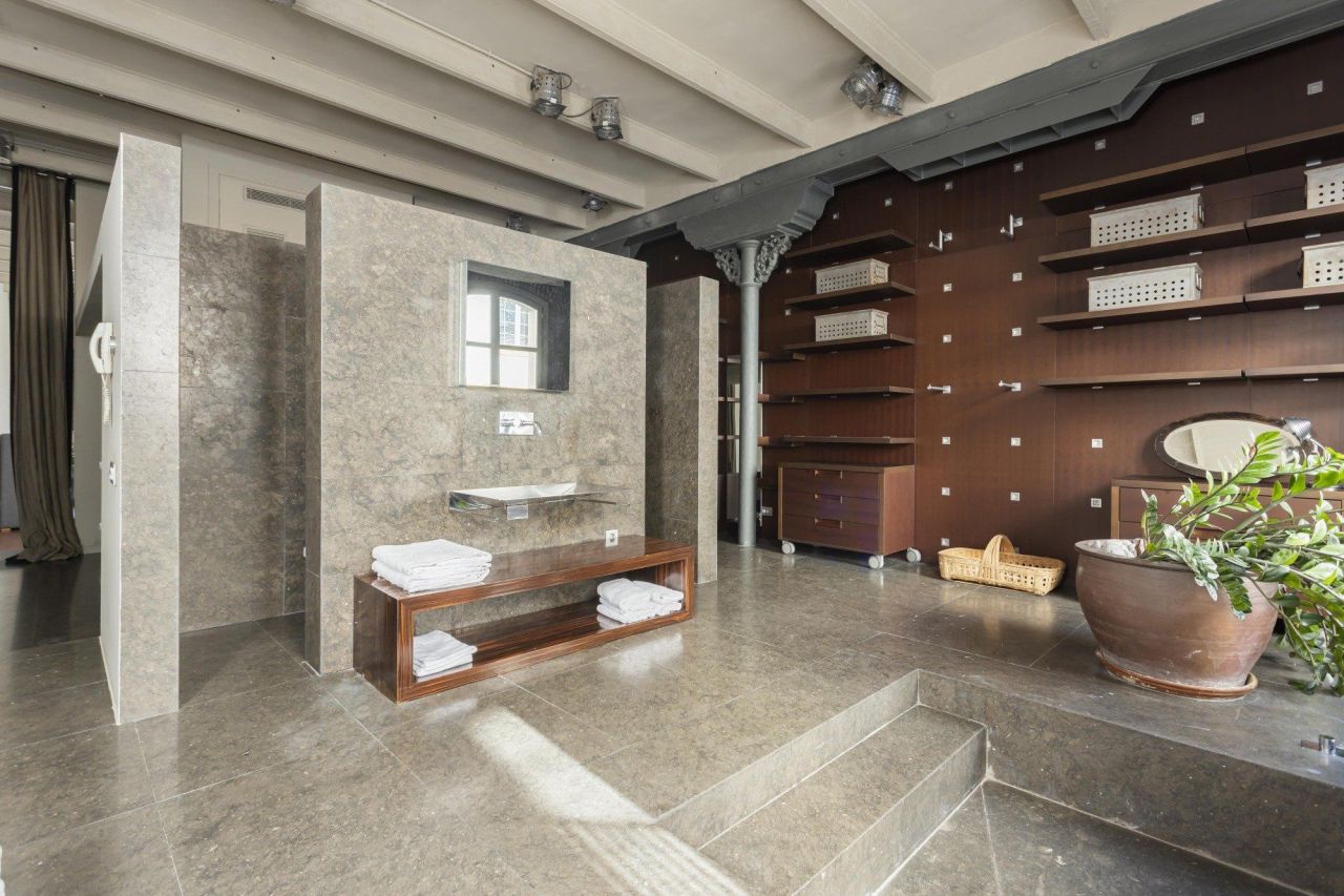 Квартира в Барселоне, Испания, 308 м² - фото 18