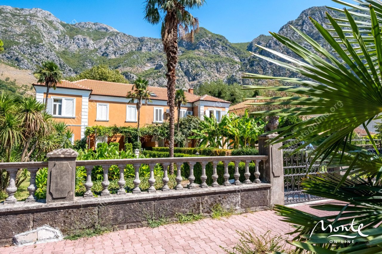 Вилла в Рисане, Черногория, 112 м² - фото 3