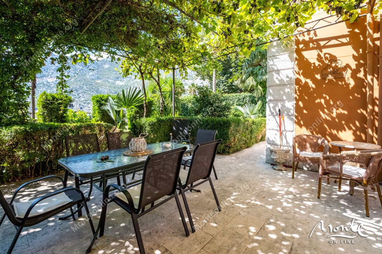 Вилла в Рисане, Черногория, 112 м² - фото 11