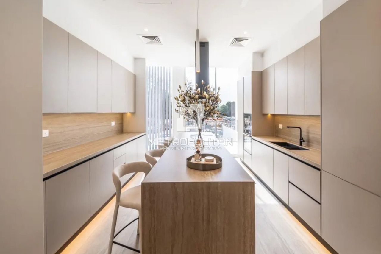 Вилла в Дубае, ОАЭ, 180 м² - фото 2