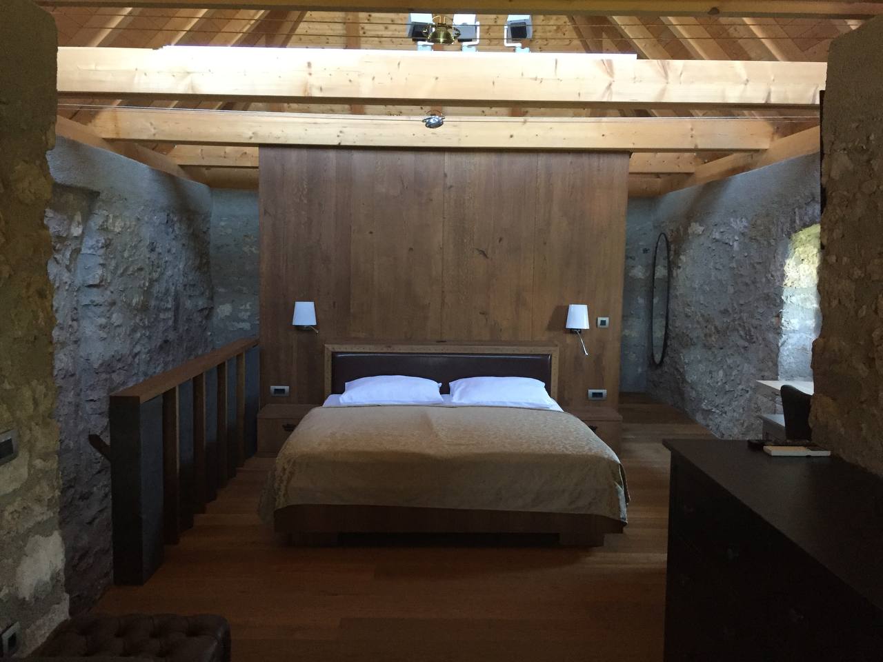 Замок в Чрномеле, Словения, 1 500 м² - фото 12