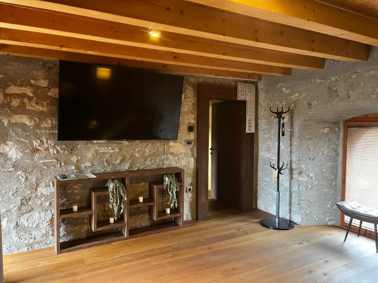 Замок в Чрномеле, Словения, 1 500 м² - фото 16