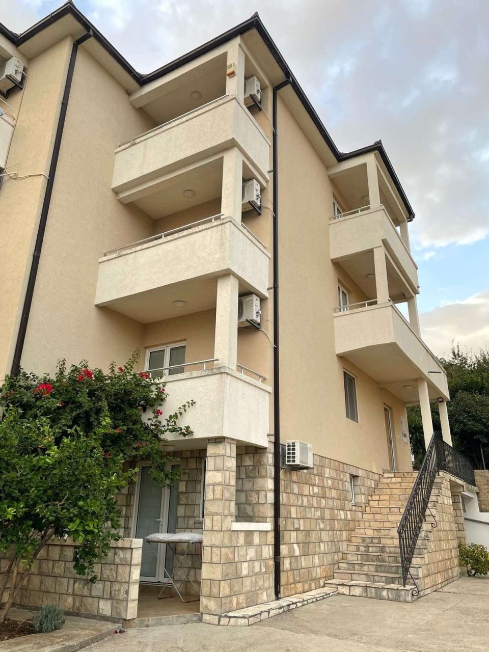 Отель, гостиница в Будве, Черногория, 621 м² - фото 4