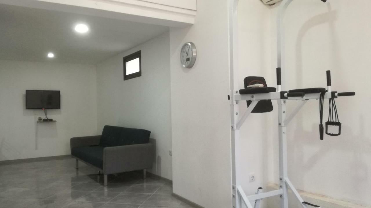 Отель, гостиница в Тивате, Черногория, 525 м² - фото 15