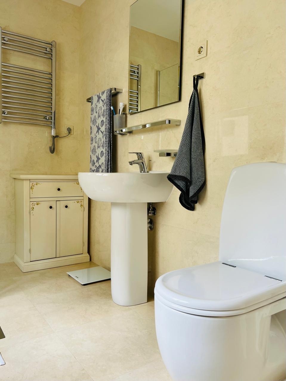 Квартира в Бечичи, Черногория, 136 м² - фото 11