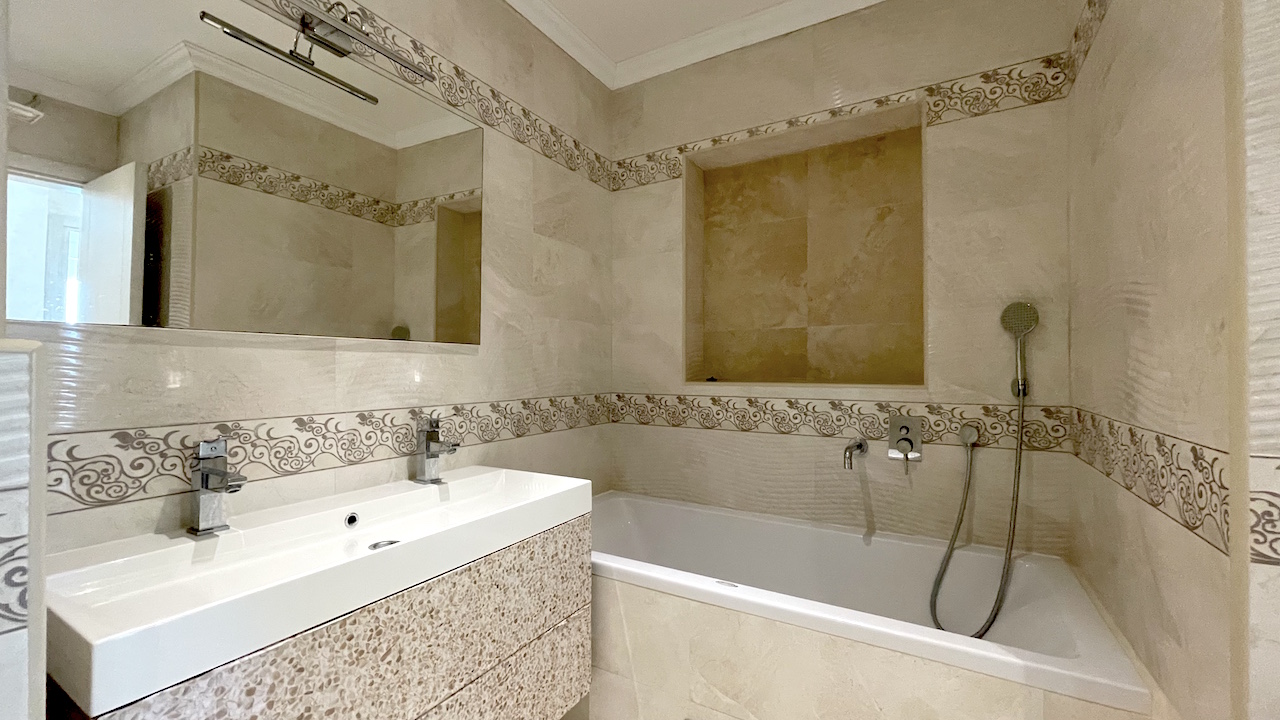 Квартира в Будве, Черногория, 9 768 м² - фото 14