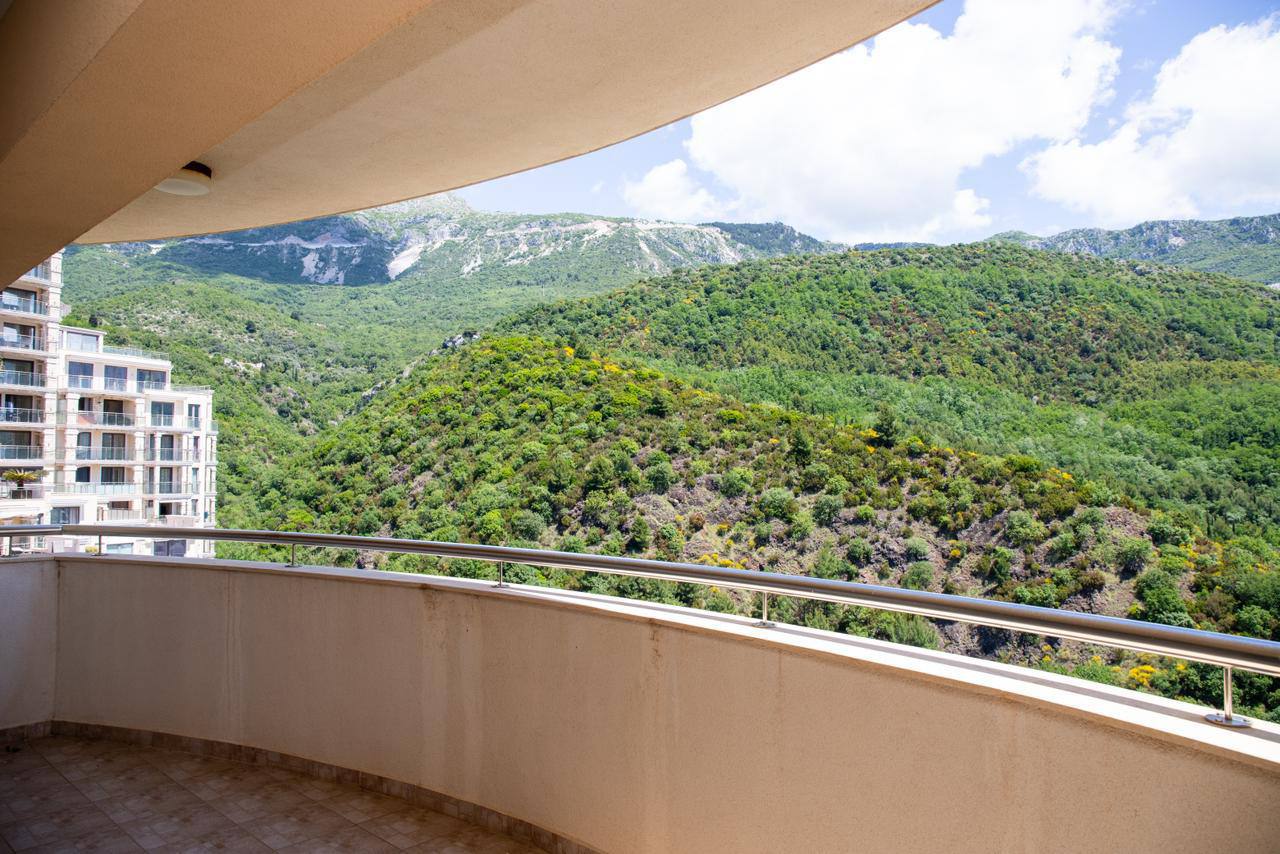 Квартира в Бечичи, Черногория, 106 м² - фото 3