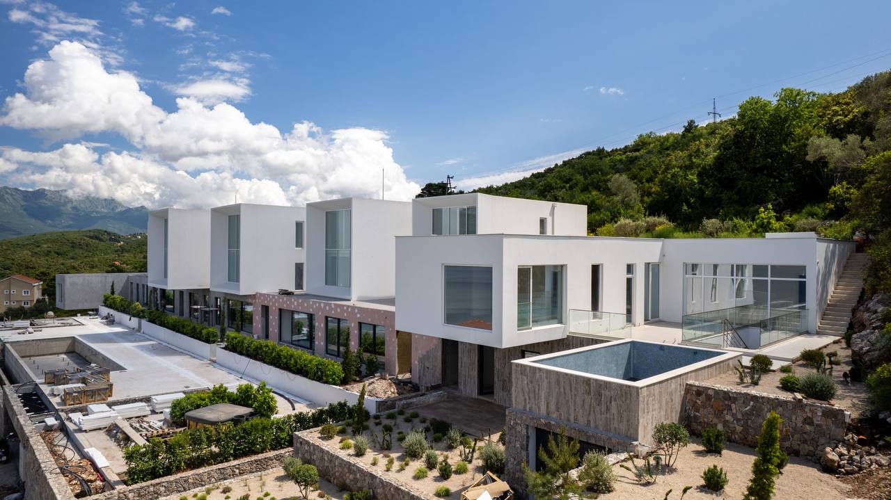 Вилла в Херцег-Нови, Черногория, 328 м² - фото 3